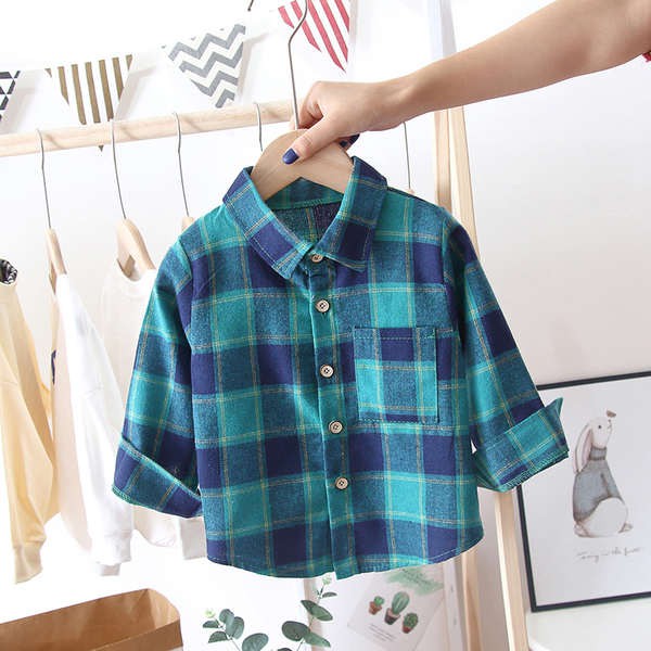 Gambar Kemeja Lelaki Butang Mewarna