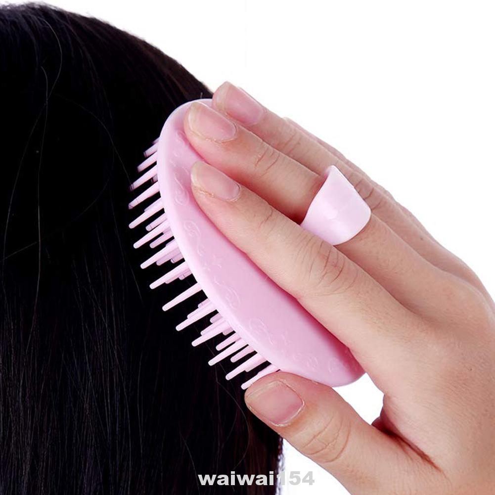 scalp brush dandruff