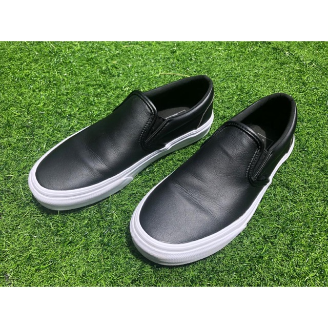 vans slip on black original