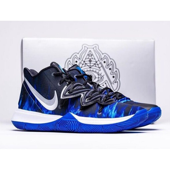 nike duke sneakers