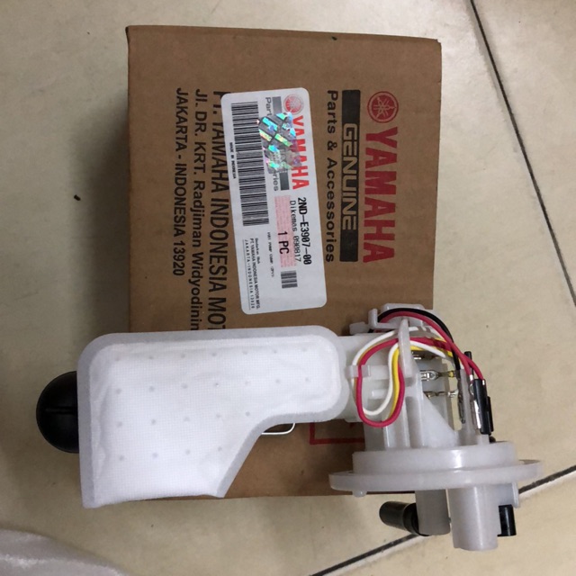 Y15ZR Y15 FUEL PUMP 100% ORIGINAL 