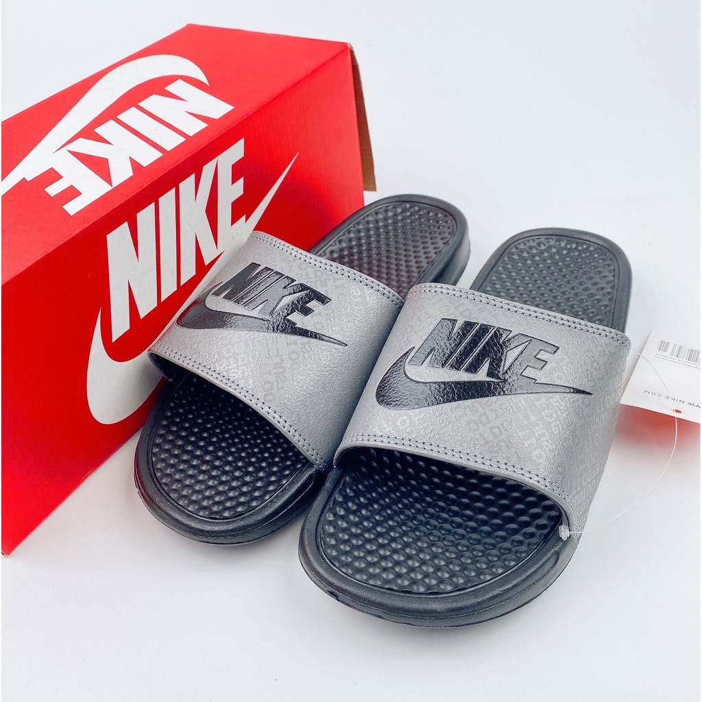 nike benassi mismatch slides