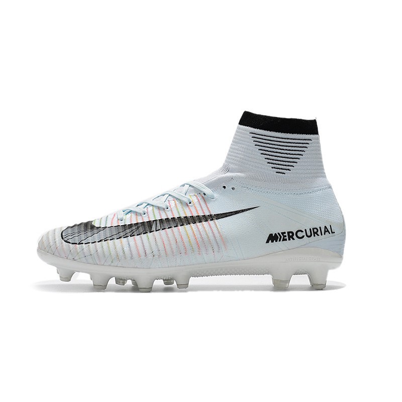 Testing CR7 Boots Nike Mercurial Superfly IV GALA Test .