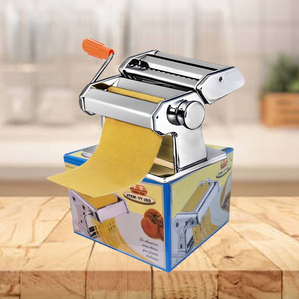 Pasta Maker (Yong Tao)