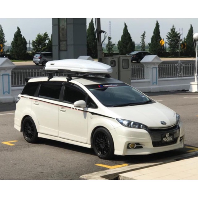 Car Roof Box Ready Stock  Shopee Malaysia