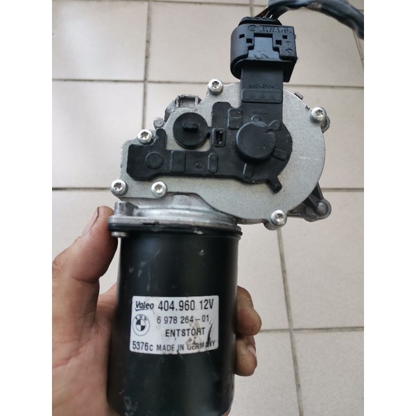 Bmw E90/E91/E92 Wiper Motor Shopee Malaysia