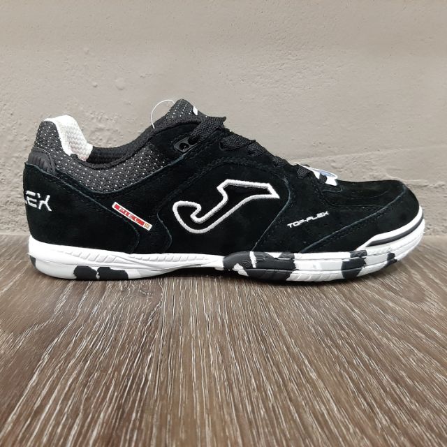 kasut futsal joma top flex