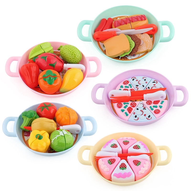 doll play food