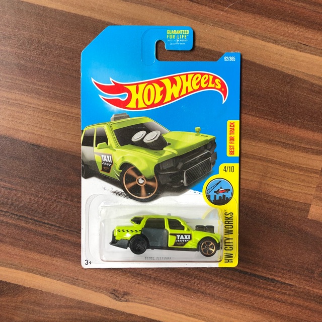 hot wheels taxi attack