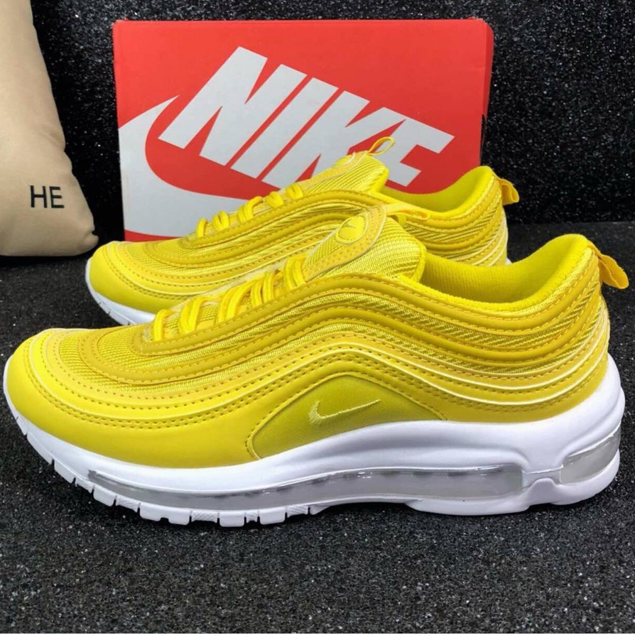 nike womens sneakers yellow