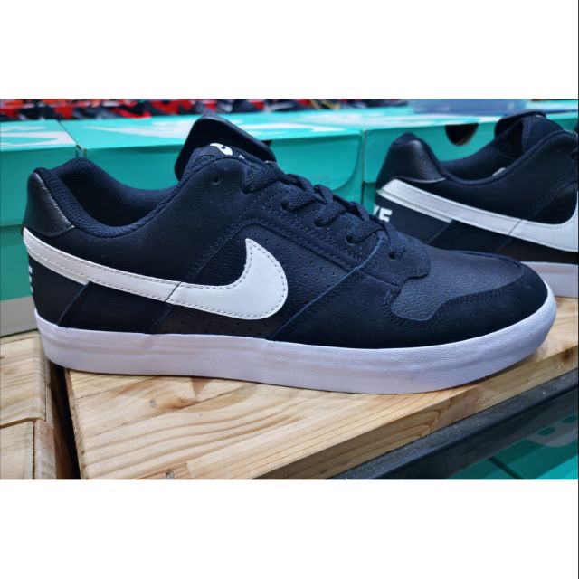 Nike SB Dunk Low Casual Shoes Men (BlackWhite) - 40-44 EURO | Shopee  Malaysia