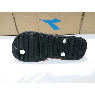 diadora shopee