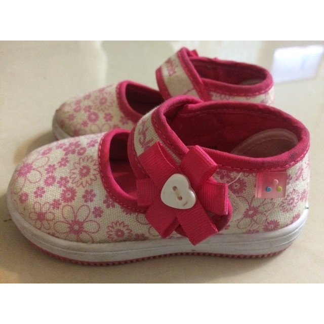 bata baby girl shoes