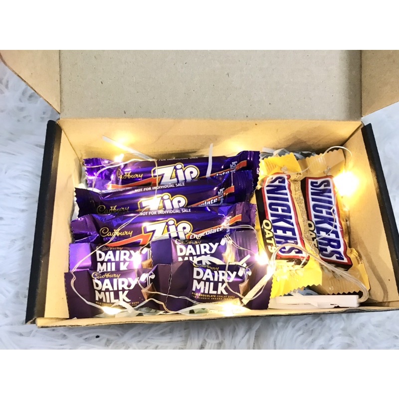 SUPRISE CHOCOLATE GIFT BOX Shopee Malaysia