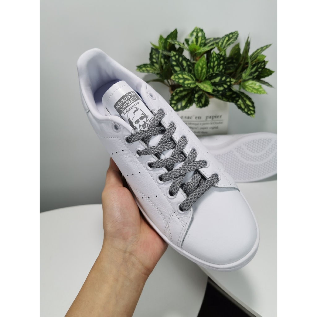 stan smith male