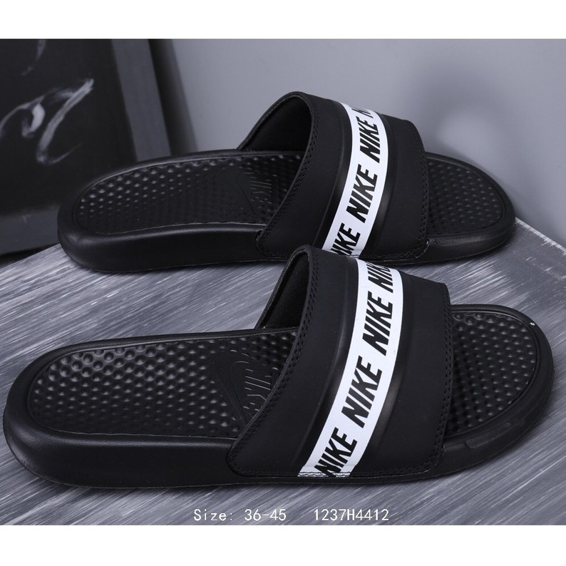 nike sandals female