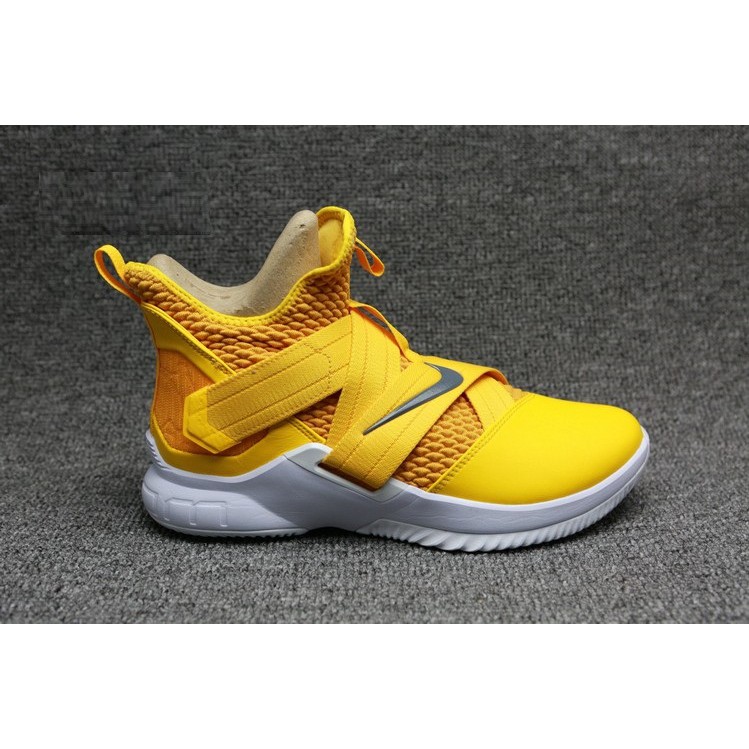 lebron soldier 12 black yellow