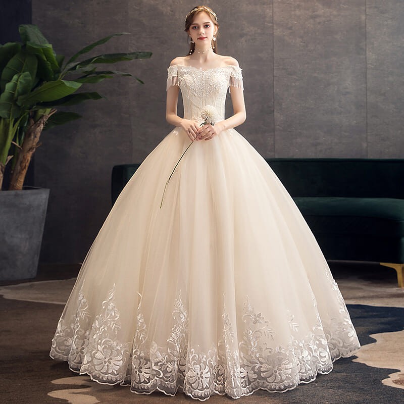 Simple Shoulder Length Wedding Dress Wedding Dress 2019 New