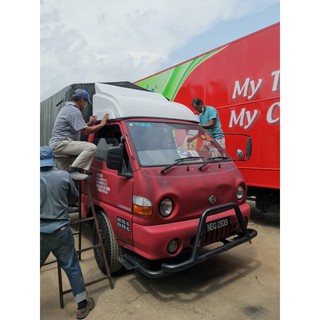 Hino Xzu700 Model 2016 Lorry Airfoil Wind Deflector Wind Breaker Topi Lori Shopee Malaysia