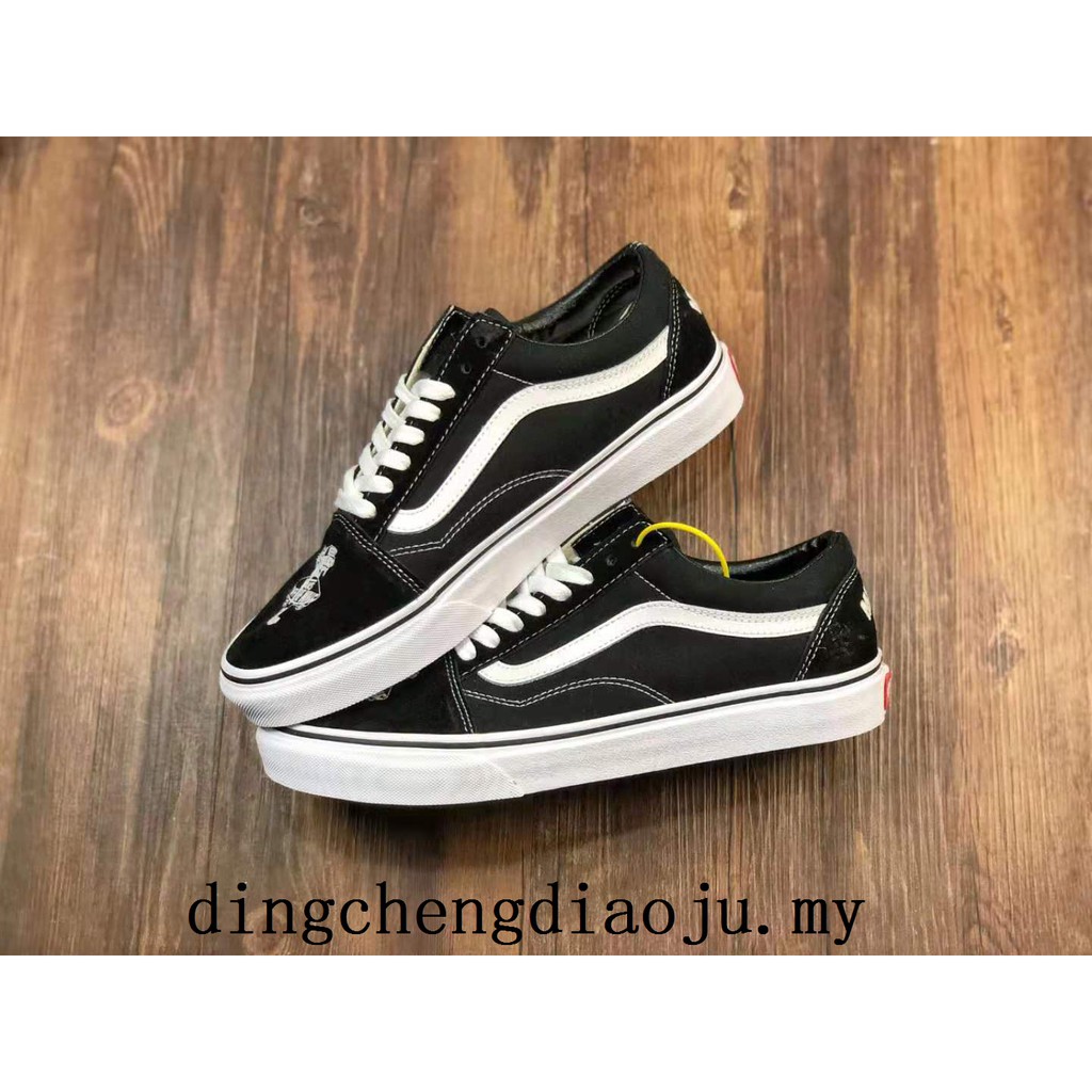 magical mosh misfits x vans