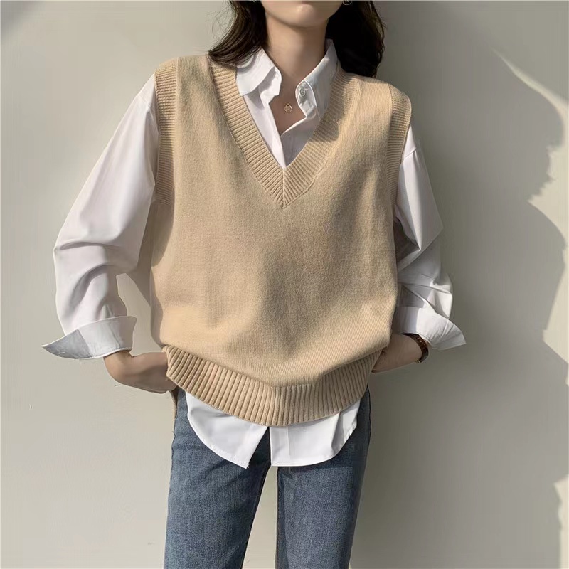 women's knitted vest