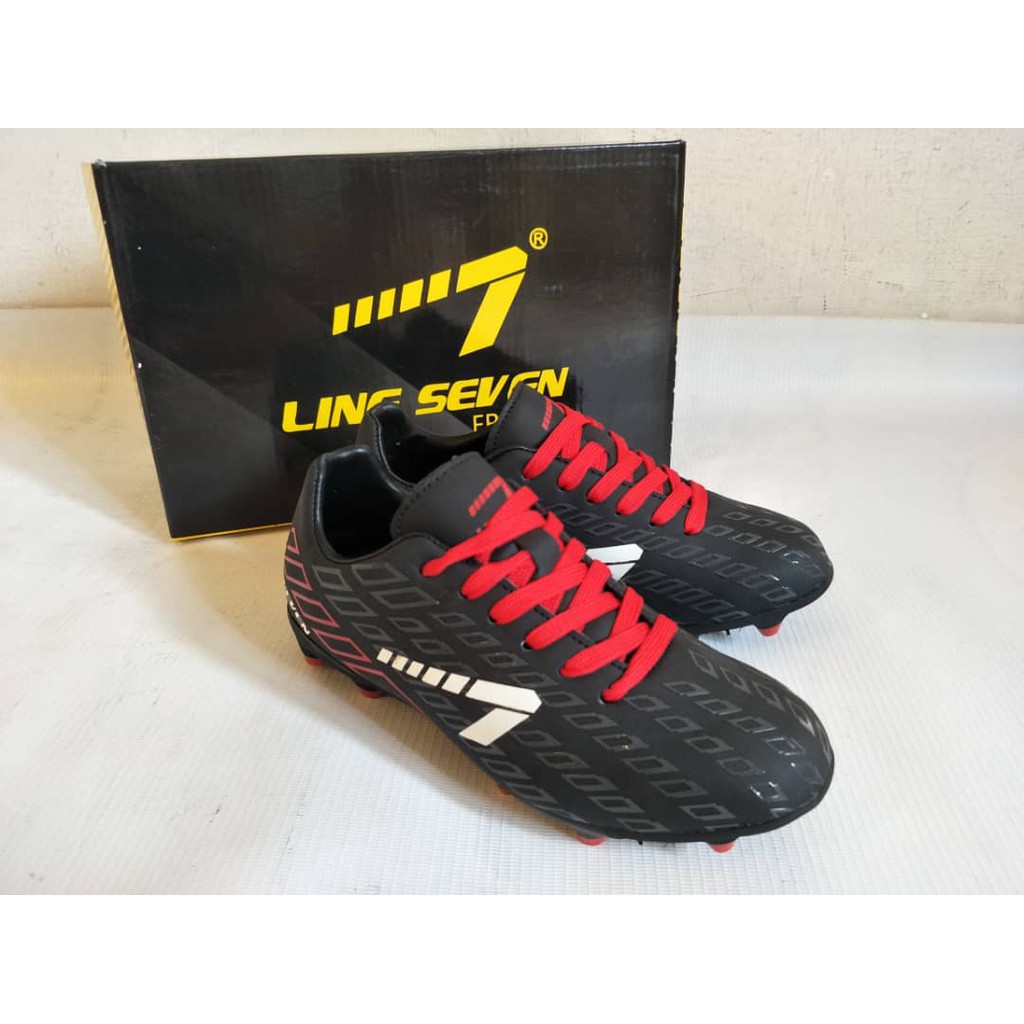 kasut bola line 7