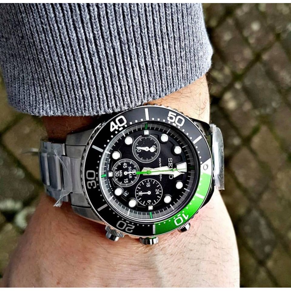 Klang Longmen] Seiko Prospex Diver 200m Solar SSC615P1 Chronograph Black  and Green Bezel Stainless Steel Men Watch | Shopee Malaysia