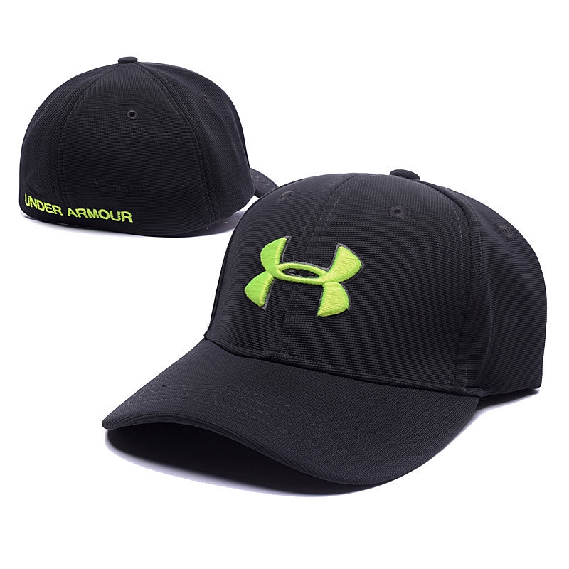 topi under armour