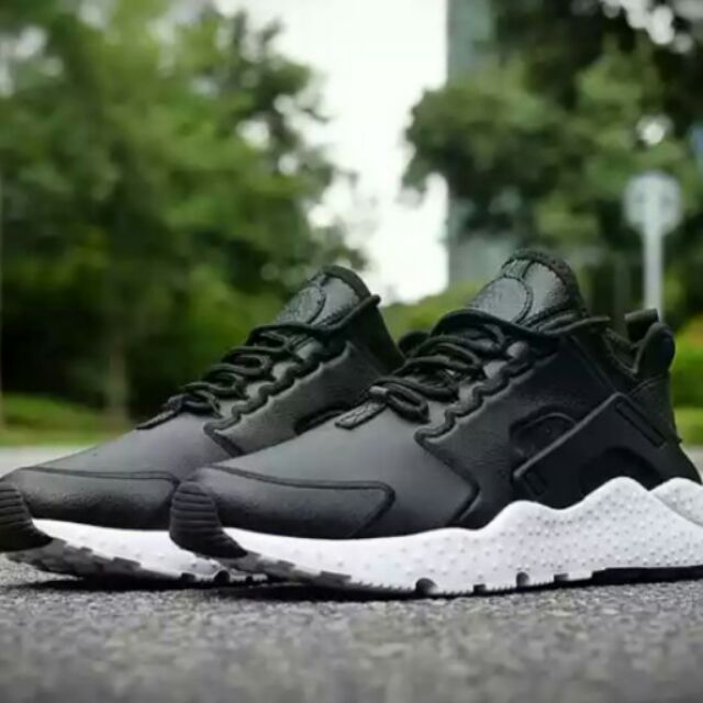 nike huarache leather black