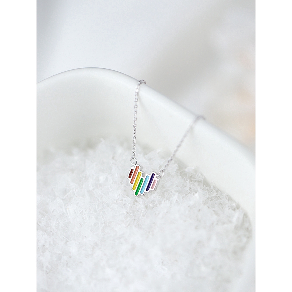 Collar de corazón arcoíris de plata S925 con cadena de clavícula sencilla coreana_voghion.com