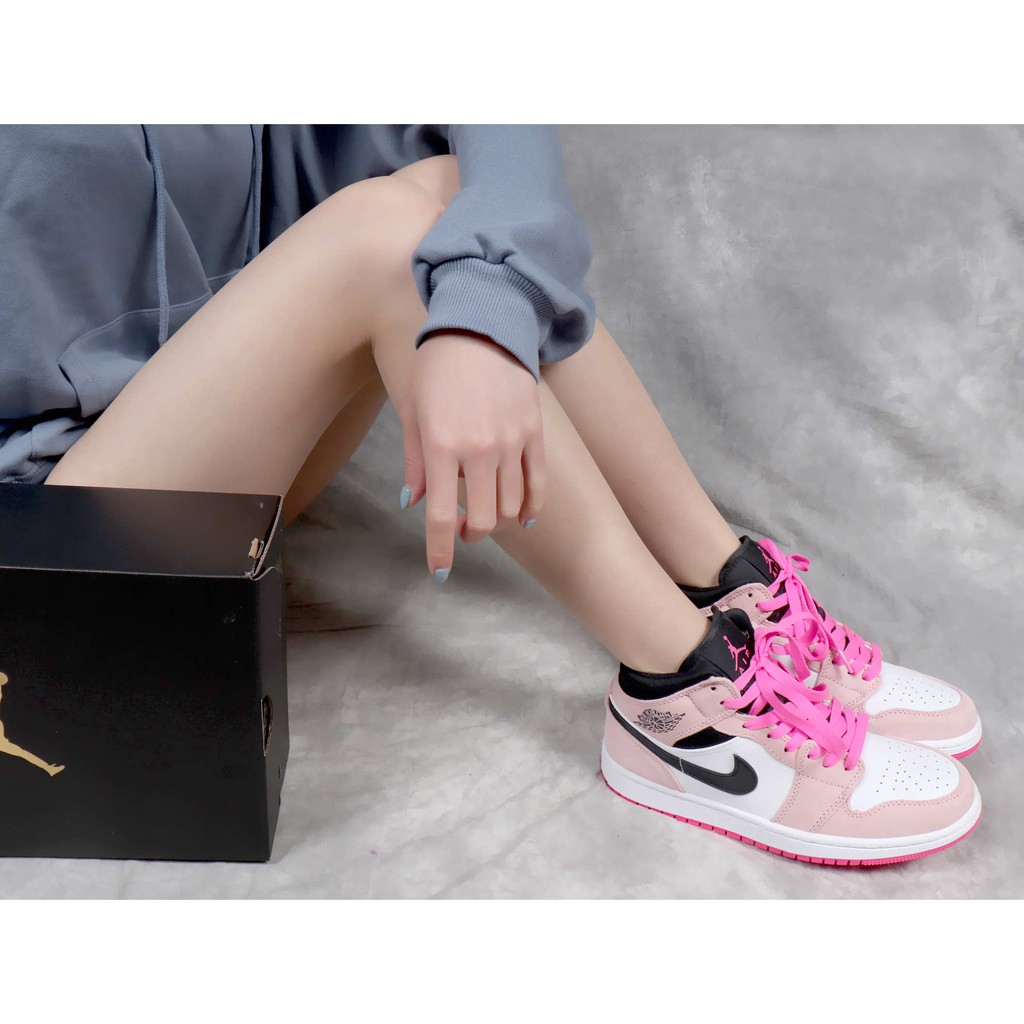 air jordan 1 mid crimson tint