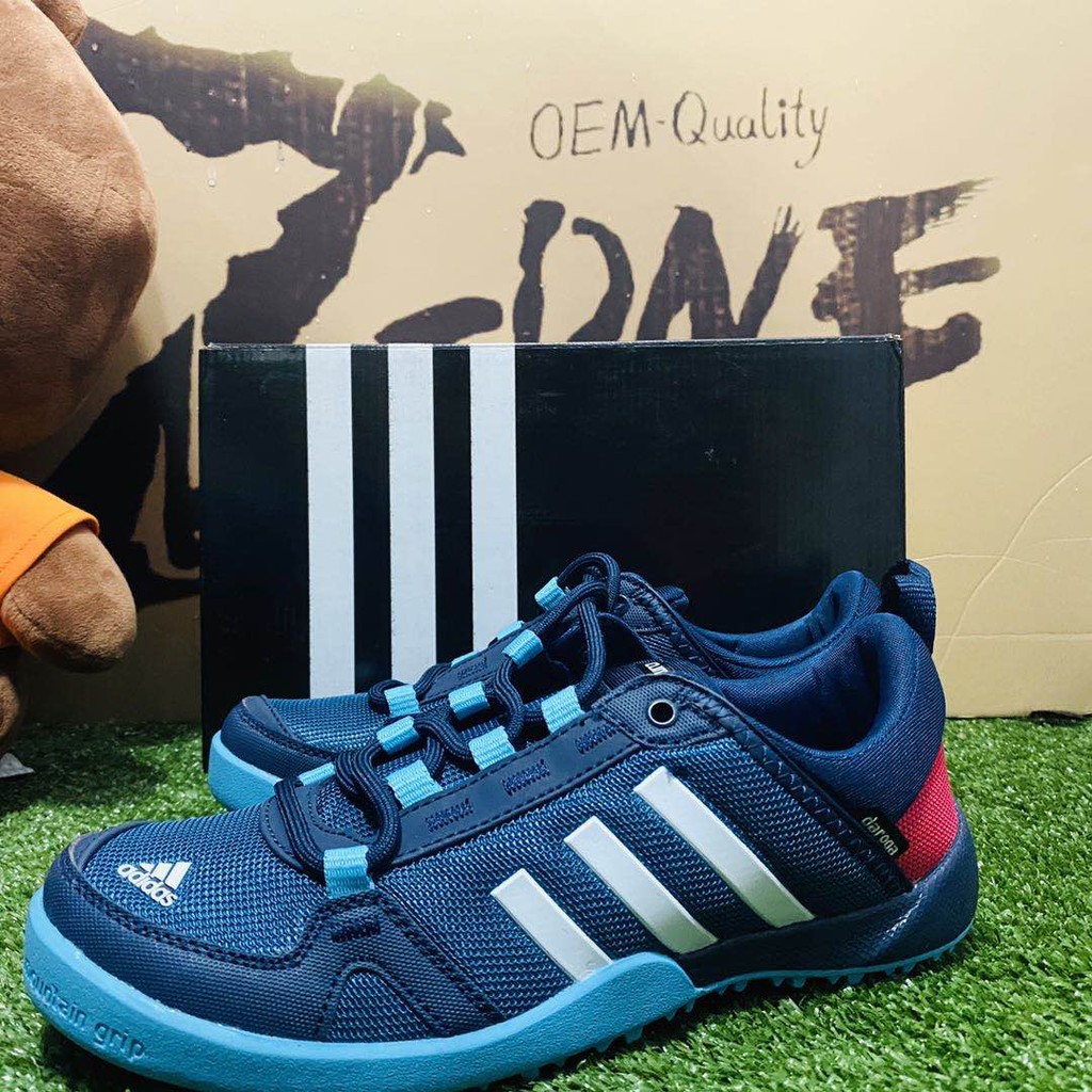 adidas daroga blue