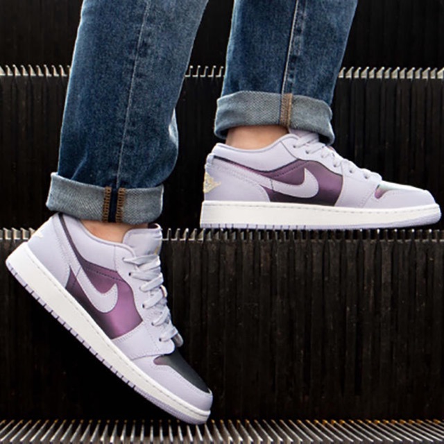 jordan 1 low oxygen purple