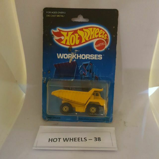 hot wheels dump truck