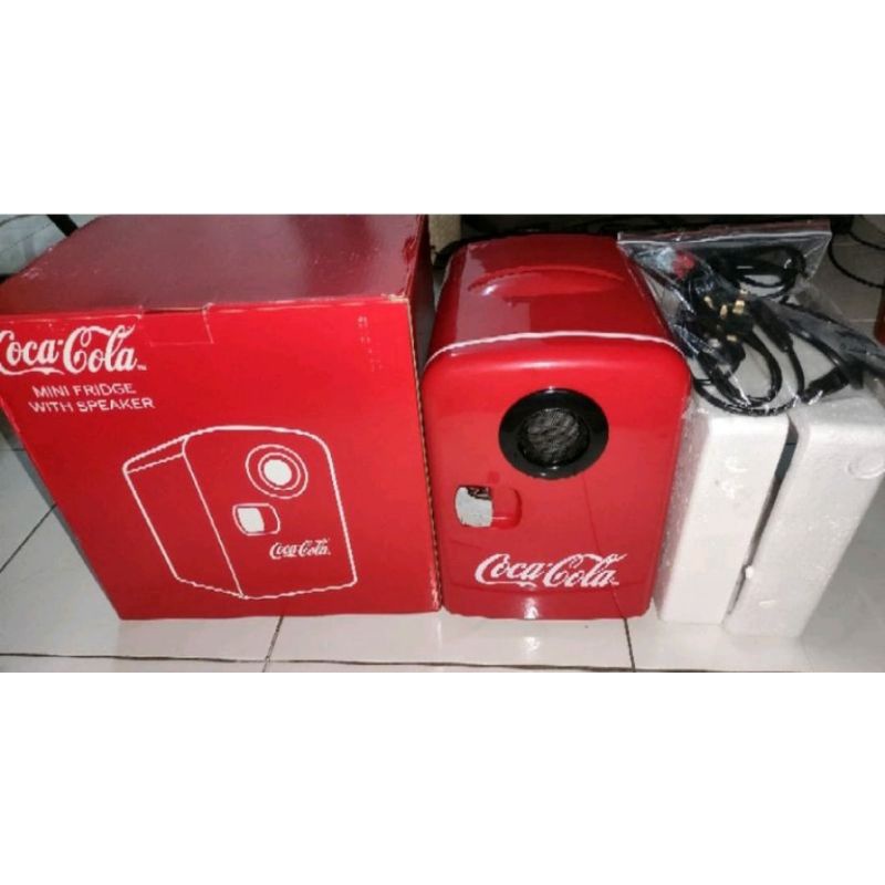 special edition CocaCola Mini Fridge with Bluetooth Speaker (car and