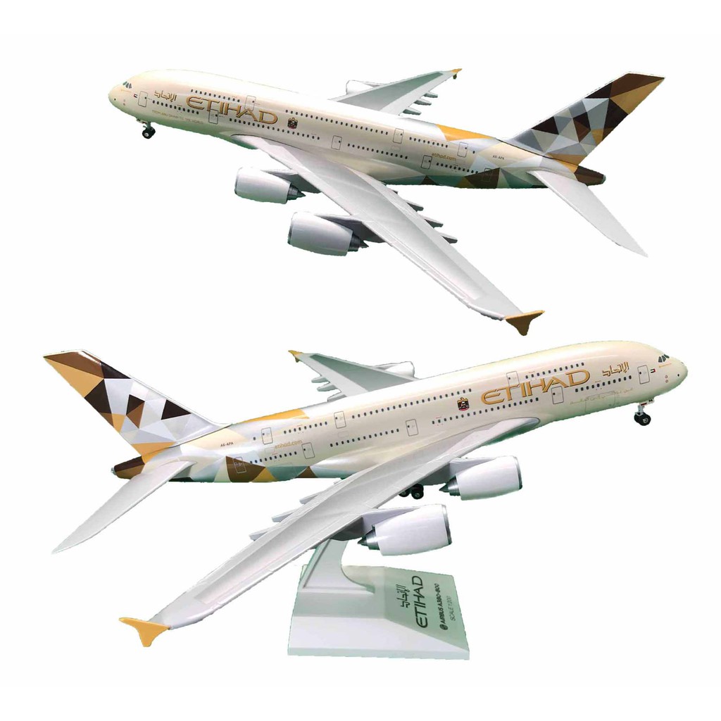 etihad airways toy plane