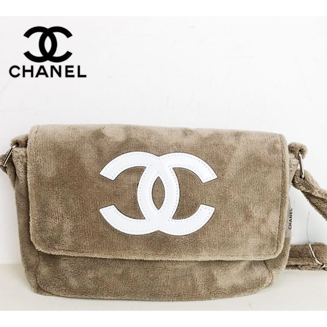 chanel precision messenger bag