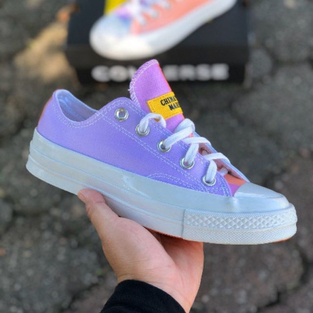 colour change converse