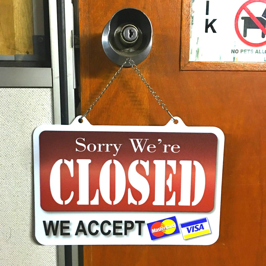 Open Closed We Accept Credit Card Door Sign Board With Chain