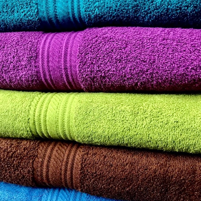 MEDIUM SIZE BATH TOWEL Shopee Malaysia