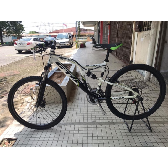 mtb 26 full suspension