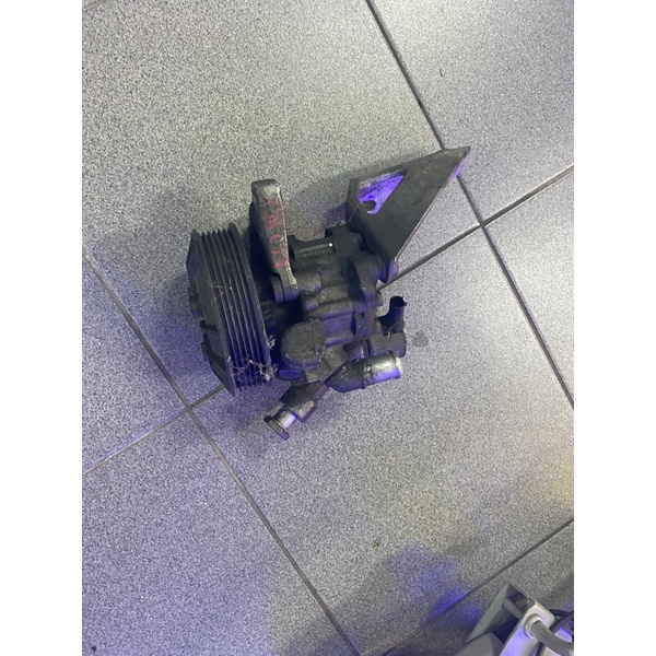 BMW E60 N52 power steering pump Shopee Malaysia