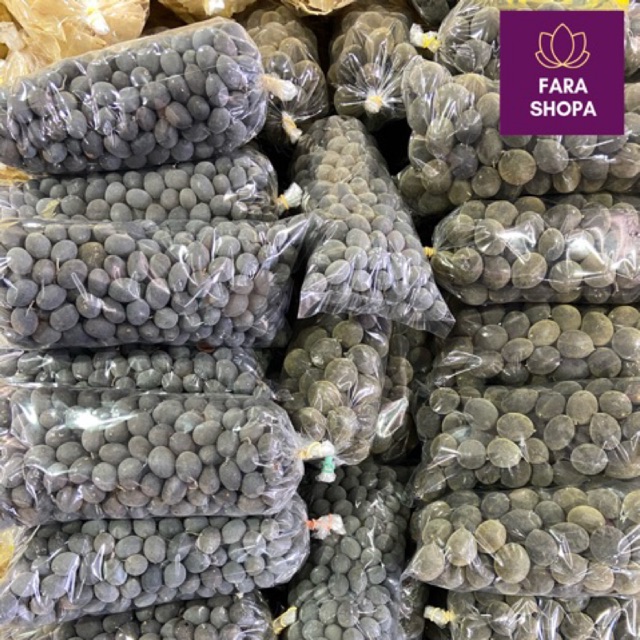 Keranji Nama Botani Dialium Cochinchinense Pierre Pokok Keranji Ditanam Atau Tumbuh Liar Dalam Keadaan Christmas Ornaments Holiday Decor Novelty Christmas