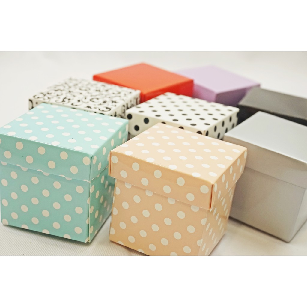 50pcs 5x5x5cm Favor Box With Lid Small Square Gift  Box 