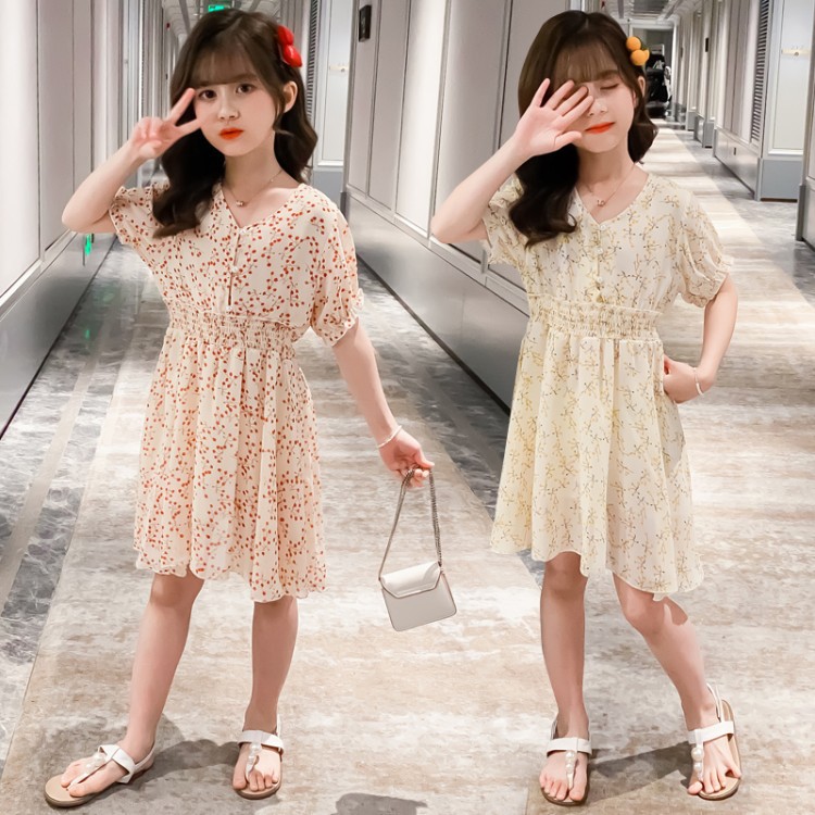 hot girls in small dresses