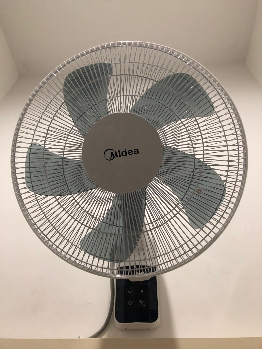 Midea 16 Wall Fan 5 Blade With Remote Control Mf 16fw15kra Shopee Malaysia