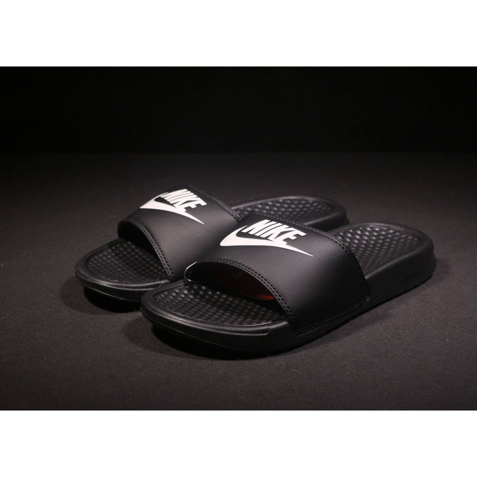 nike benassi 45