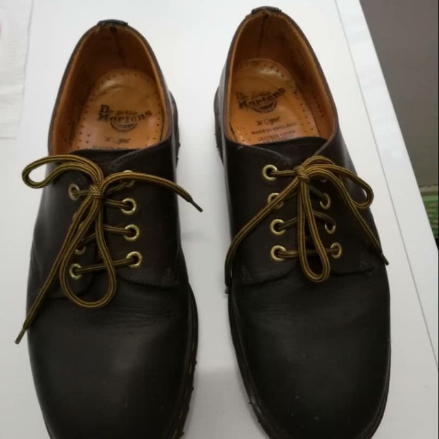 dr martens 4 eye