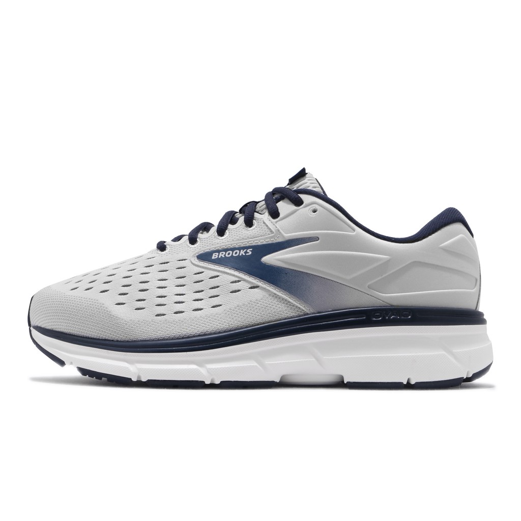 brooks extra wide mens shoes