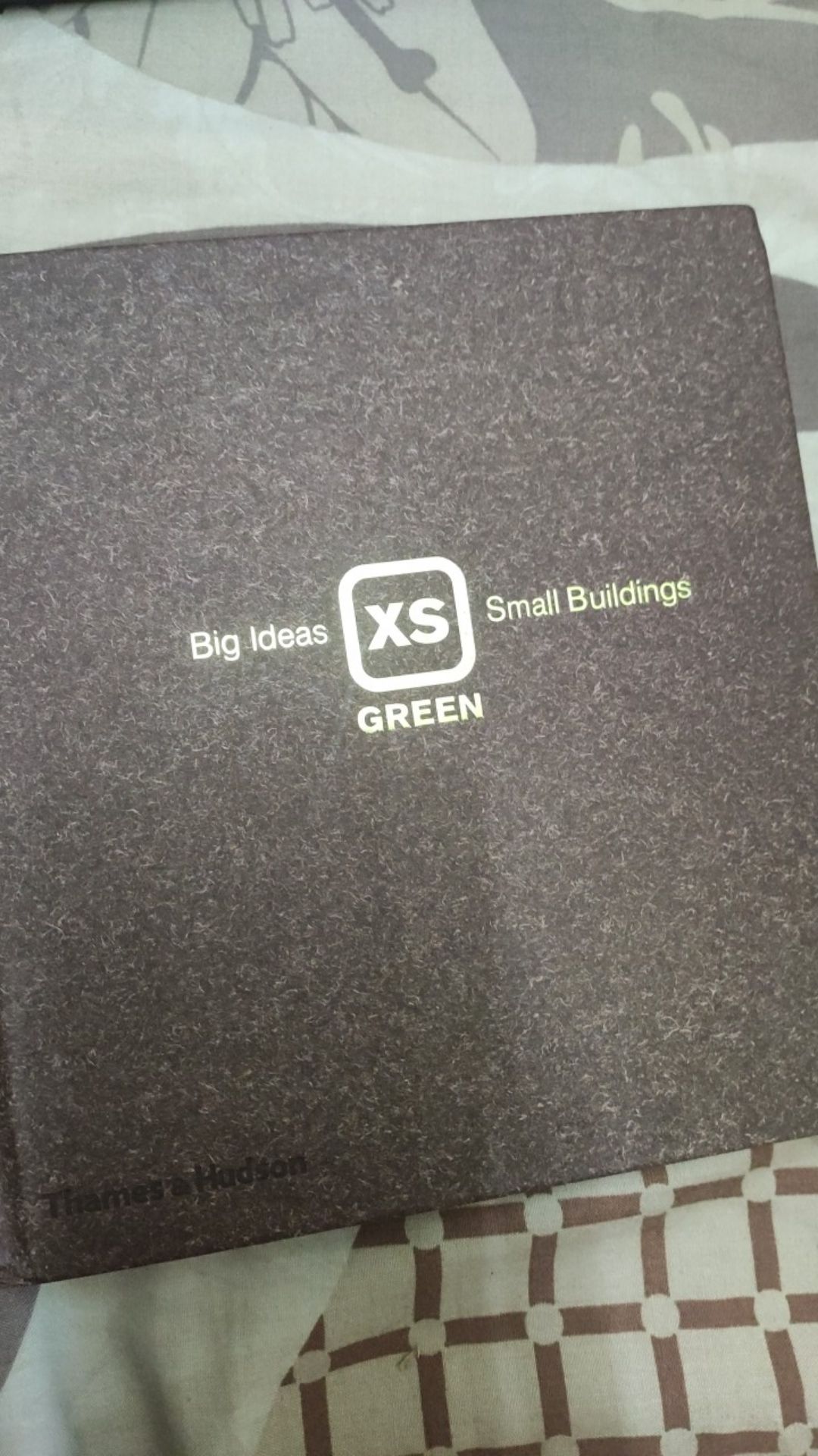 Bbw Xs Green Big Ideas Small Buildings Isbn 9780500342305 Shopee Malaysia